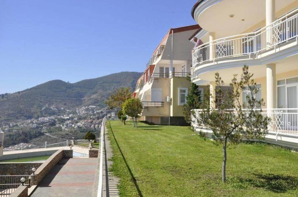 Alanya Deniz Villa Екстериор снимка