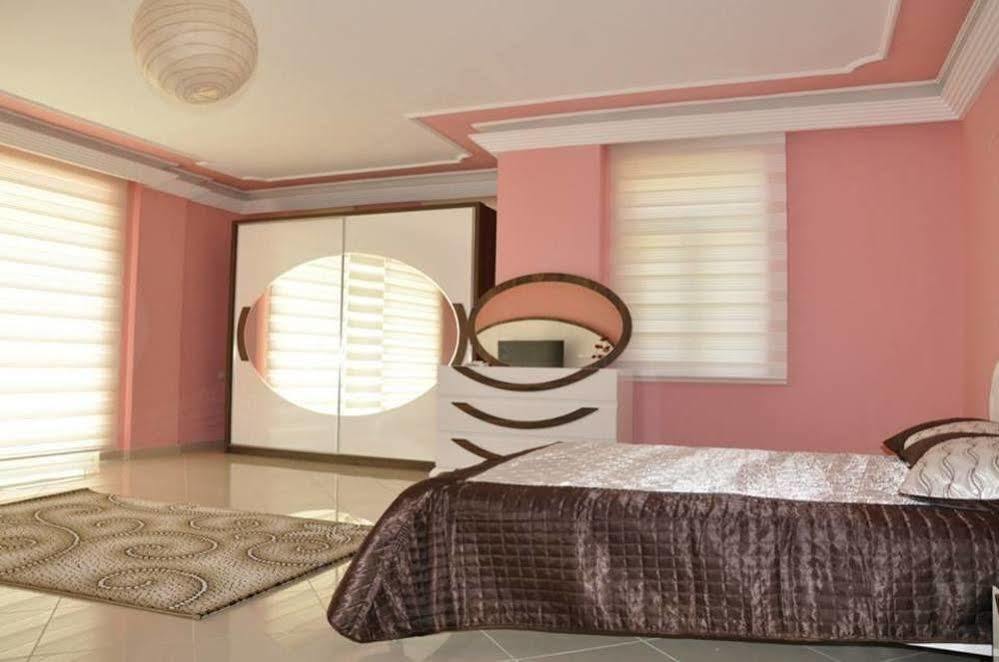 Alanya Deniz Villa Екстериор снимка