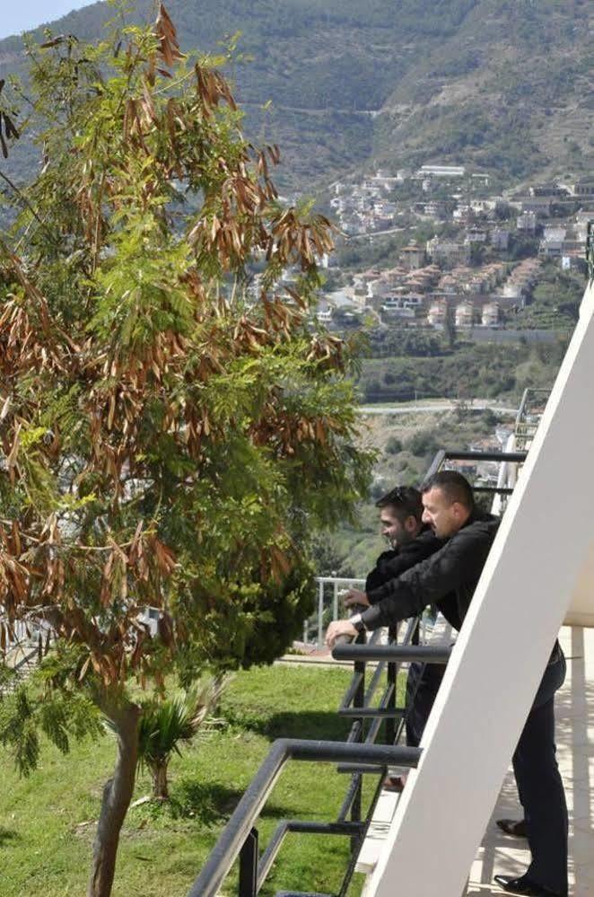 Alanya Deniz Villa Екстериор снимка