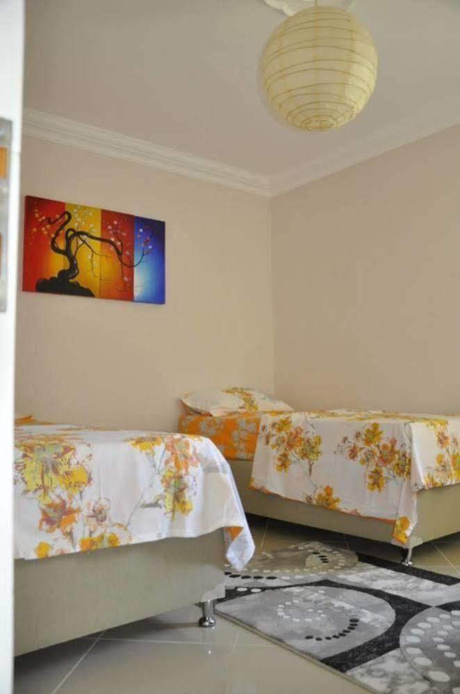 Alanya Deniz Villa Екстериор снимка