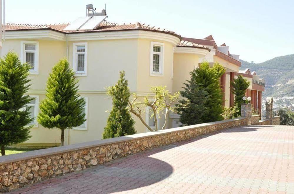 Alanya Deniz Villa Екстериор снимка