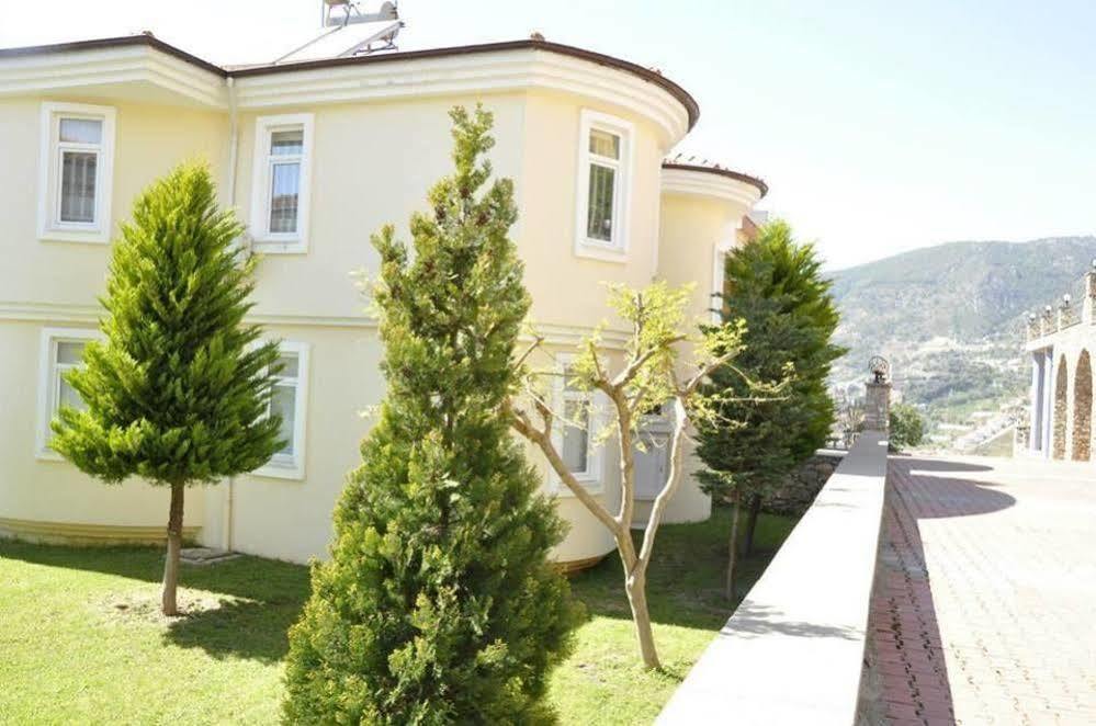 Alanya Deniz Villa Екстериор снимка