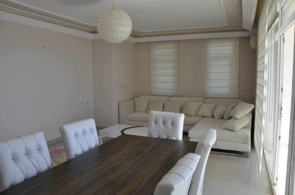 Alanya Deniz Villa Екстериор снимка